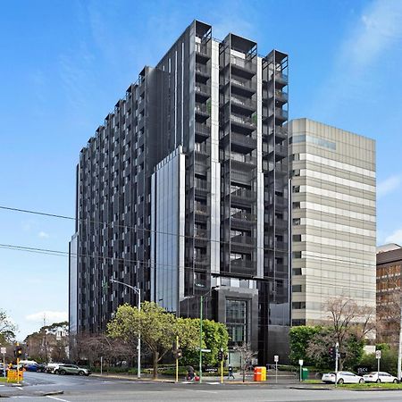 Complete Host Leopold Apartments Мельбурн Экстерьер фото